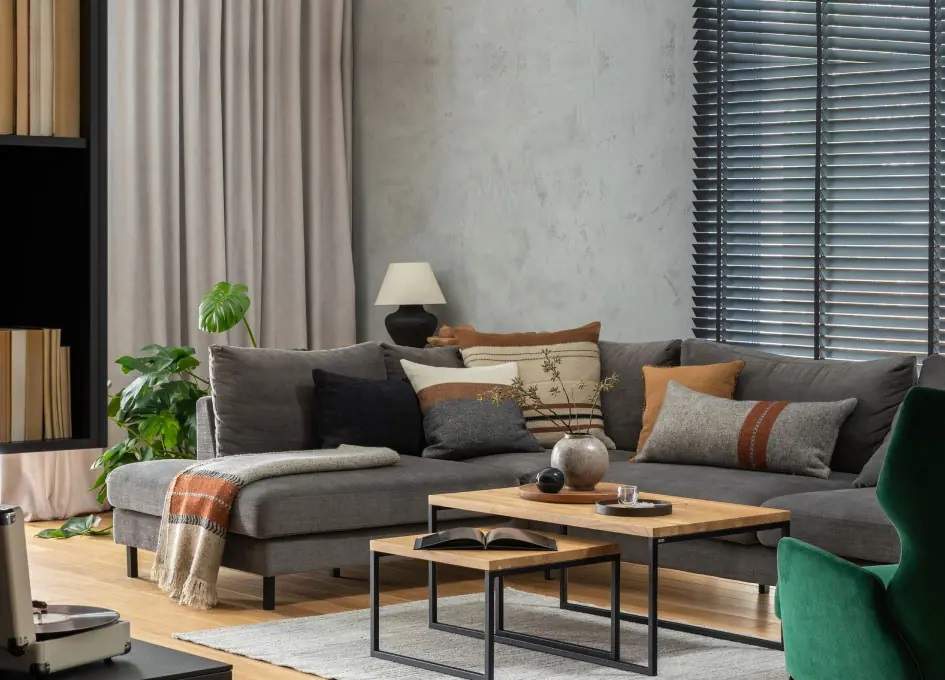 http://Trusted%20Renovation%20Contractor%20Bouri%20Contracting's%20redesigned%20living%20room%20in%20Greater%20Vancouver.